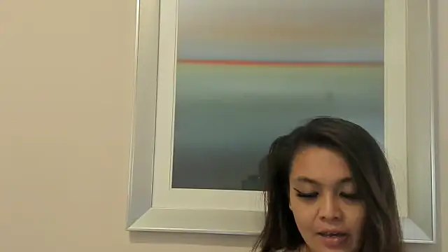 Snapshot of TheAsianFantasy chatting on September 22, 3:19 am TheAsianFantasy online show from September 22, 3:19 am