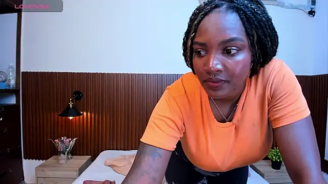 chanel brunette online show from February 13, 5:54 pm