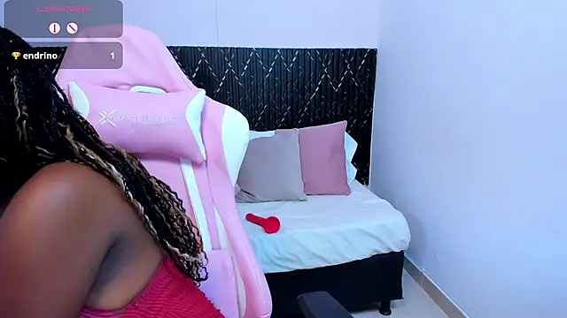 chanel brunette online show from March 18, 9:10 pm