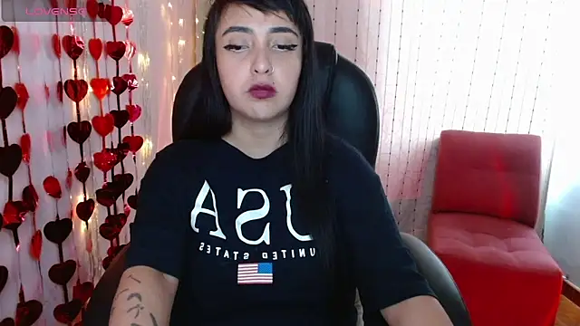 Snapshot of AmberGoddess_ chatting on March 6, 6:05 pm AmberGoddess online show from March 6, 6:05 pm