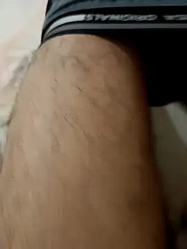 Snapshot of HeftyTheory7 chatting on November 25, 6:41 pm HeftyTheory7 online show from November 25, 6:41 pm