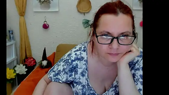 PlayfullMature online show from October 28, 10:23 pm