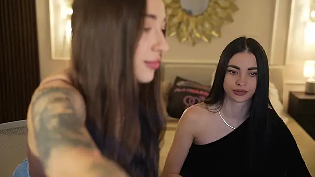 Snapshot of Tina_Breeze chatting on November 22, 11:42 am Tina Breeze online show from November 22, 11:42 am