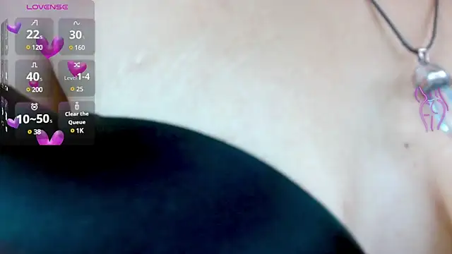 Eva Hoot online show from February 17, 1:42 pm