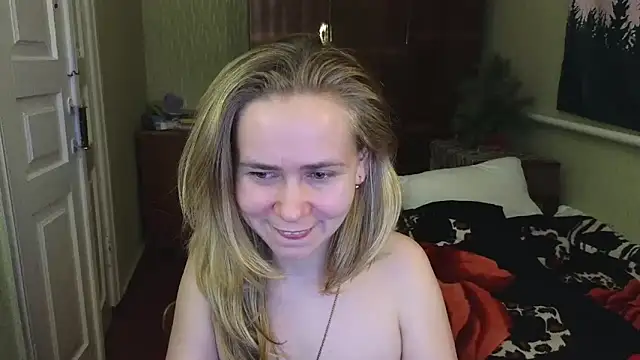 Riley Roo online show from December 24, 10:06 pm