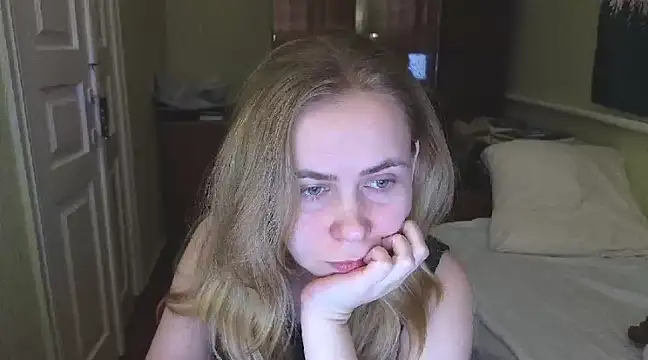 Riley Roo online show from February 23, 4:57 pm