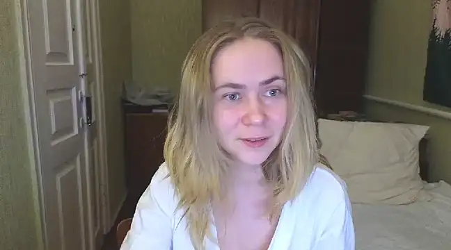 Riley Roo online show from February 26, 4:56 pm