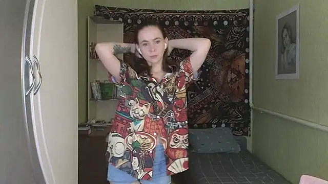 Riley Roo online show from September 14, 3:33 pm