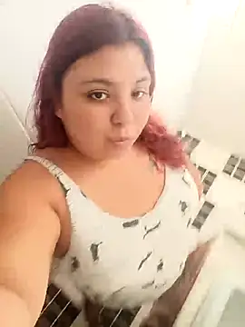 Snapshot of ma_limaaa234 chatting on February 17, 11:07 am ma limaaa234 online show from February 17, 11:07 am