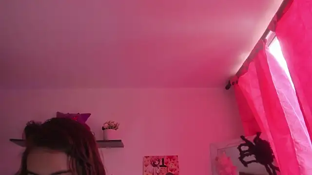 saralolo420 online show from November 22, 5:56 pm