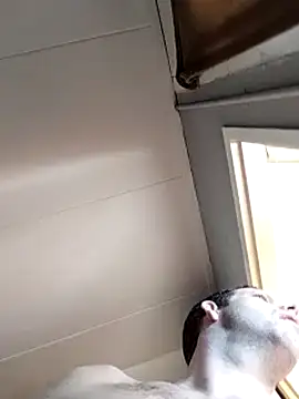 Knuffelstaaf123 online show from January 11, 11:34 am