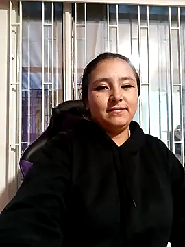 Snapshot of Cute_Penelope chatting on October 15, 11:21 am Cute Penelope online show from October 15, 11:21 am