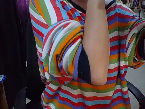 Snapshot of charlott_ponce chatting on November 24, 7:13 pm charlott ponce online show from November 24, 7:13 pm