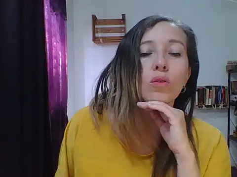 Snapshot of charlott_ponce chatting on November 30, 7:29 pm charlott ponce online show from November 30, 7:29 pm