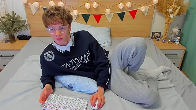 Snapshot of Fandi_777 chatting on January 23, 4:04 pm Fandi 777 online show from January 23, 4:04 pm