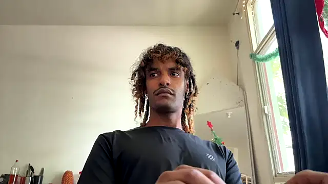 Snapshot of gerson173Hugo chatting on November 28, 11:13 am gerson173Hugo online show from November 28, 11:13 am