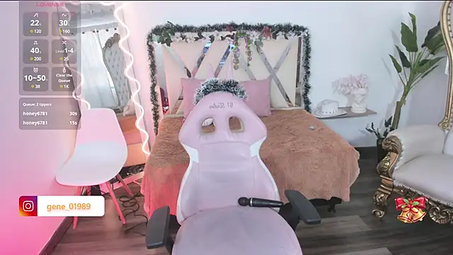 Gennesis tay online show from December 13, 3:54 pm