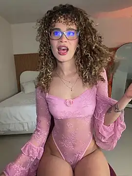 Lianh Benett online show from March 6, 1:24 am