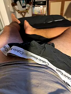 Hank 04 online show from September 21, 10:00 pm