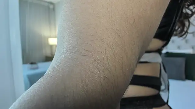 lexa 25  online show from November 29, 11:35 am