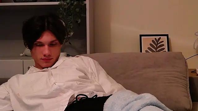 CalvinCay online show from December 4, 3:48 am