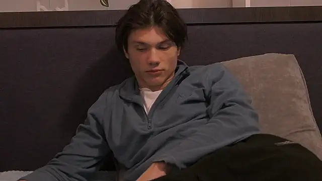 CalvinCay online show from January 13, 3:45 am