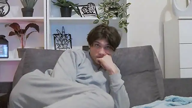 CalvinCay online show from March 15, 10:33 pm