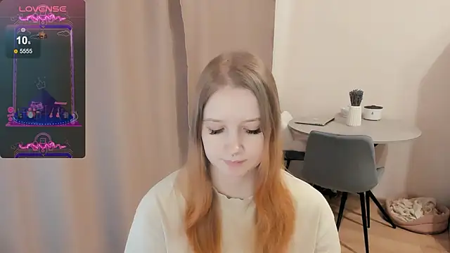 Snapshot of Alyaley chatting on February 14, 12:36 pm Alyaley online show from February 14, 12:36 pm