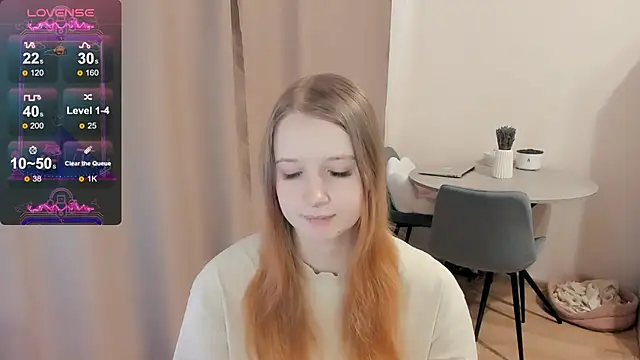 Snapshot of Alyaley chatting on February 15, 7:27 am Alyaley online show from February 15, 7:27 am