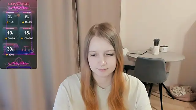 Snapshot of Alyaley chatting on February 18, 5:31 pm Alyaley online show from February 18, 5:31 pm