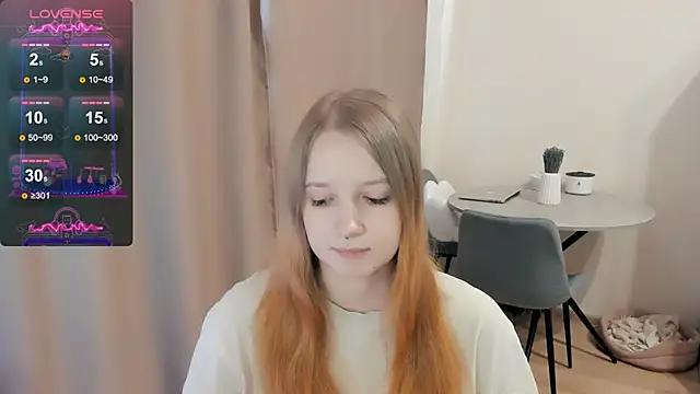 Snapshot of Alyaley chatting on February 21, 10:07 am Alyaley online show from February 21, 10:07 am