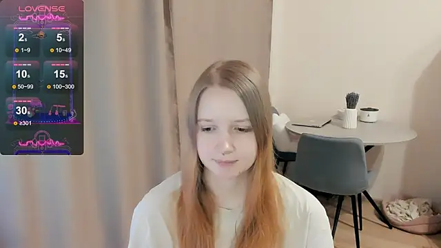 Snapshot of Alyaley chatting on February 23, 3:29 pm Alyaley online show from February 23, 3:29 pm