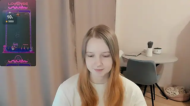 Snapshot of Alyaley chatting on February 25, 5:04 pm Alyaley online show from February 25, 5:04 pm