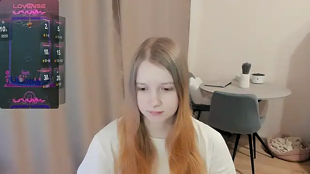 Snapshot of Alyaley chatting on February 28, 6:43 am Alyaley online show from February 28, 6:43 am