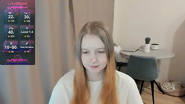 Snapshot of Alyaley chatting on March 4, 6:47 am Alyaley online show from March 4, 6:47 am