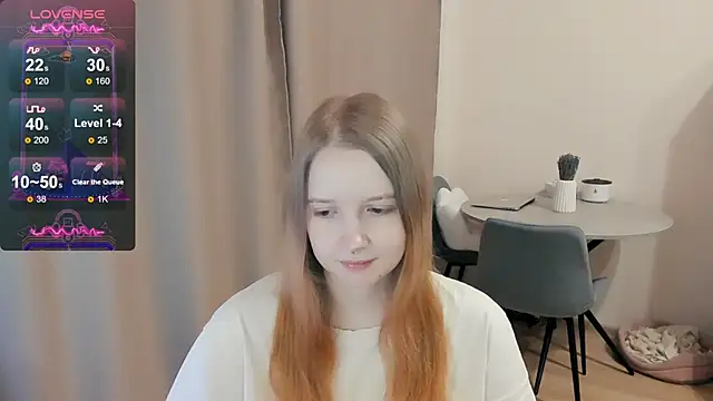 Snapshot of Alyaley chatting on March 6, 11:47 am Alyaley online show from March 6, 11:47 am