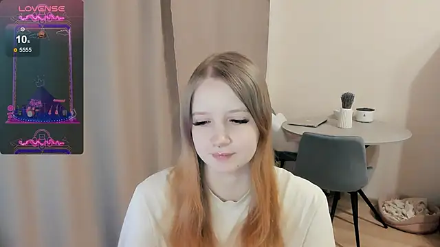 Snapshot of Alyaley chatting on March 20, 3:47 pm Alyaley online show from March 20, 3:47 pm