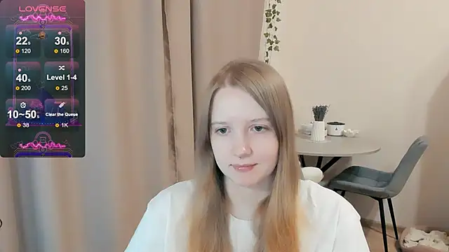 Snapshot of Alyaley chatting on October 13, 6:41 pm Alyaley online show from October 13, 6:41 pm