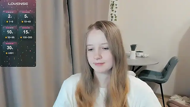 Snapshot of Alyaley chatting on October 24, 5:20 pm Alyaley online show from October 24, 5:20 pm