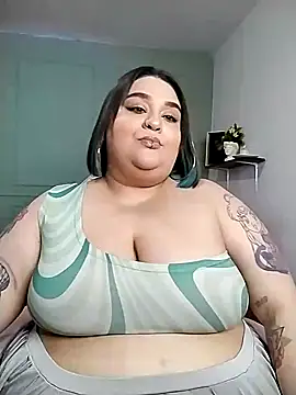 tiffany laurens online show from December 28, 8:26 am