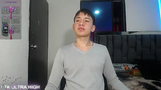 Snapshot of Mr_daren_ chatting on March 12, 5:49 pm Mr daren online show from March 12, 5:49 pm