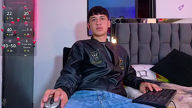 Snapshot of Mr_daren_ chatting on September 17, 6:20 pm Mr daren online show from September 17, 6:20 pm