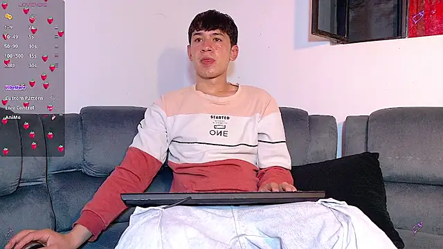 Snapshot of Mr_daren_ chatting on October 17, 5:26 pm Mr daren online show from October 17, 5:26 pm