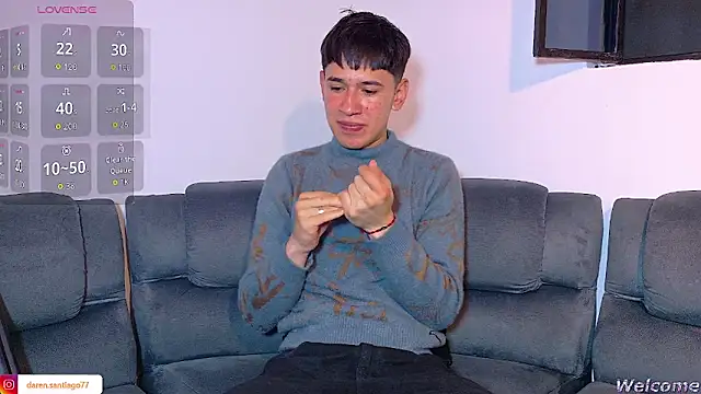 Mr daren  online show from April 20, 7:26 pm