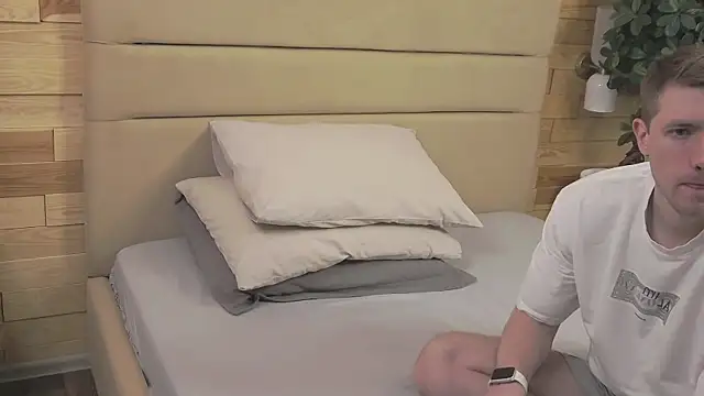 EthanPinkman online show from November 20, 4:34 am