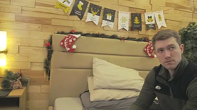 EthanPinkman online show from December 21, 3:46 am