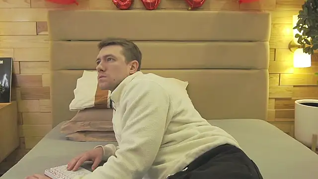 EthanPinkman online show from February 11, 4:28 am