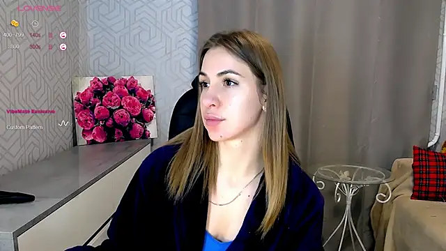 Snapshot of Naughty__Megan chatting on February 11, 4:24 pm Naughty Megan online show from February 11, 4:24 pm