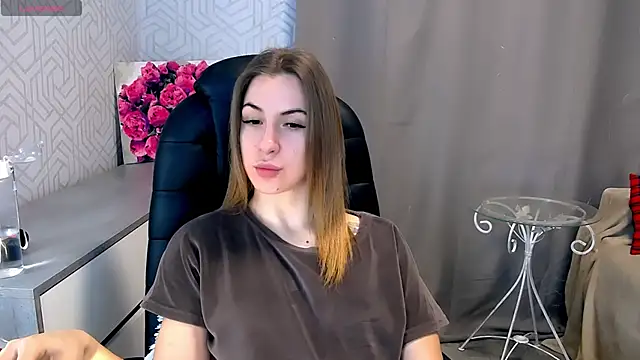 Snapshot of Naughty__Megan chatting on February 20, 4:46 pm Naughty Megan online show from February 20, 4:46 pm