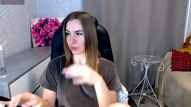 Snapshot of Naughty__Megan chatting on March 13, 12:46 pm Naughty Megan online show from March 13, 12:46 pm